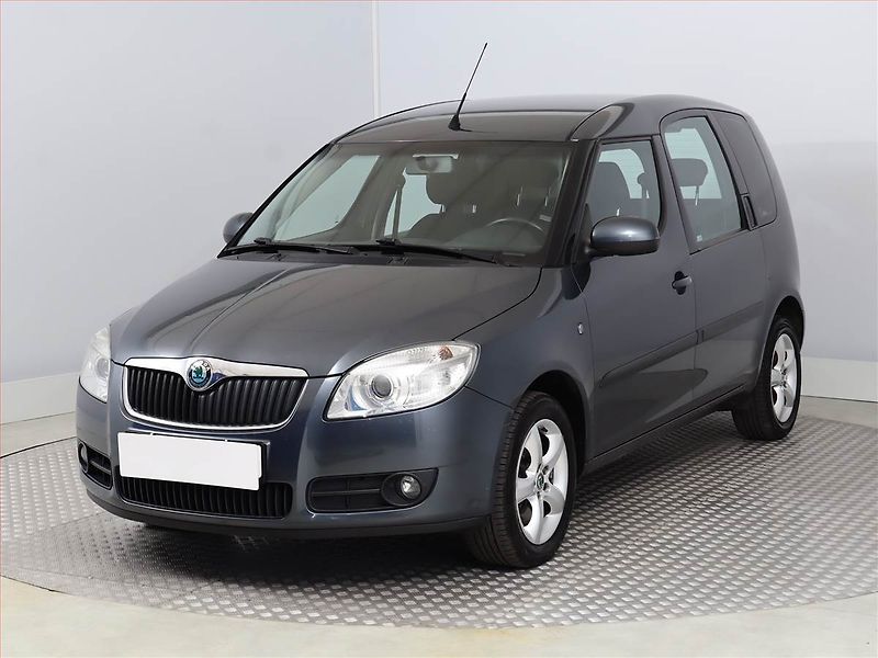 Škoda Roomster (2009) Ambition 1.4 TDi, oblíbený vůz - fotka 2 z 13