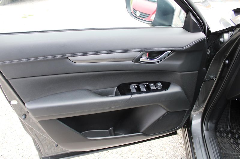 Mazda CX-5 (2022) 2,0i NAVI LED KLIMA 360 KAMERA - fotka 19 z 28