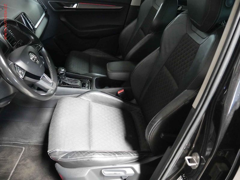Škoda Karoq (2018) 1.6 TDi, Style, DSG, kůže - fotka 9 z 22