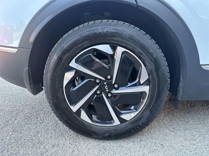 Kia Sportage (2024) 1.6 T-GDI 4x4 Exclusive - fotka 29 z 30