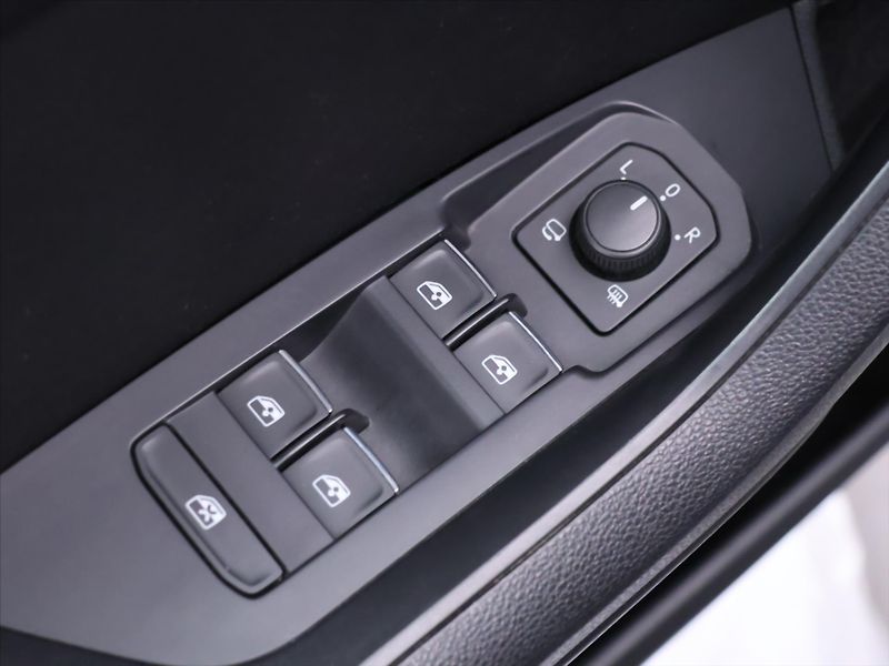 Škoda Kodiaq 2,0 TDI  4X4 DSG Style+ Tažné - fotka 14 z 32