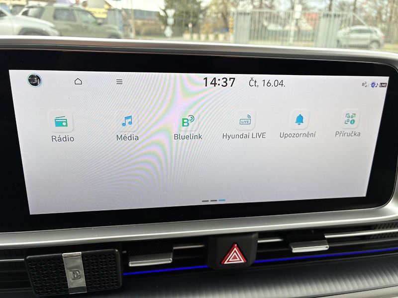 Hyundai Ioniq 6 77kWh PREMIUM PANORAMA DSM  - fotka 32 z 42