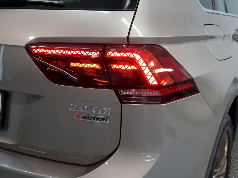 Volkswagen Tiguan (2016) HIGHLINE 2.0TDI 4x4 DSG TAŽNÉ - fotka 11 z 35