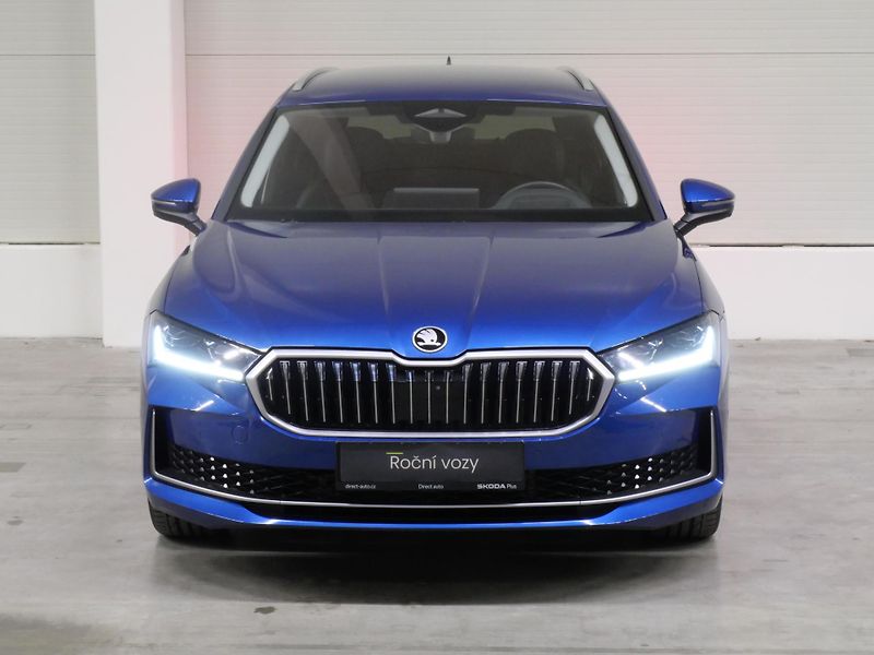 Škoda Superb - fotka 4 z 25
