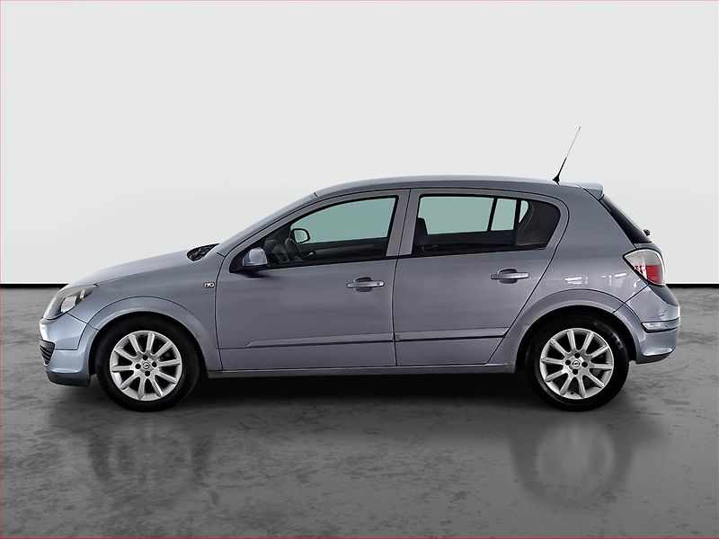 Opel Astra (2006) 1.6 16V, nová STK, Tažné - fotka 3 z 11