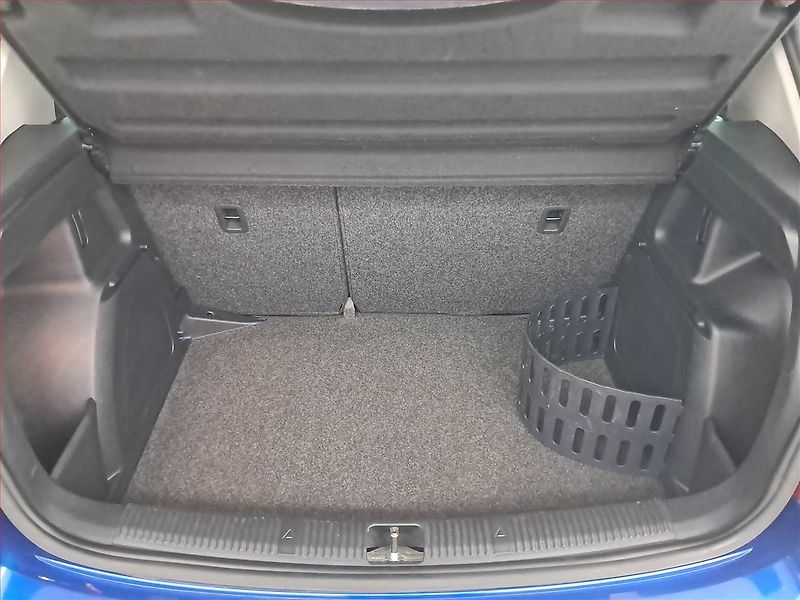 Škoda Fabia (2014) 1.2 TSI, Serv.kniha, Tempomat - fotka 13 z 18