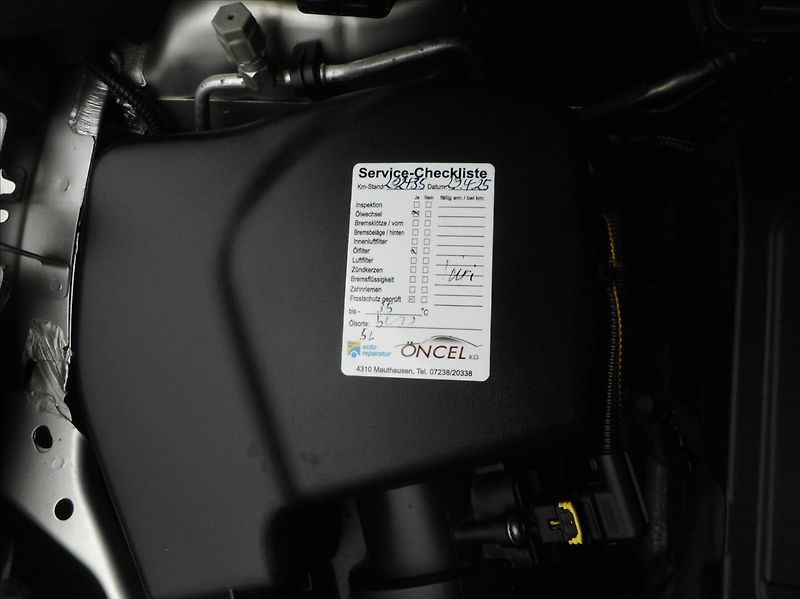 Opel Astra 1,6 CDTi SPORT TOURER - fotka 28 z 28