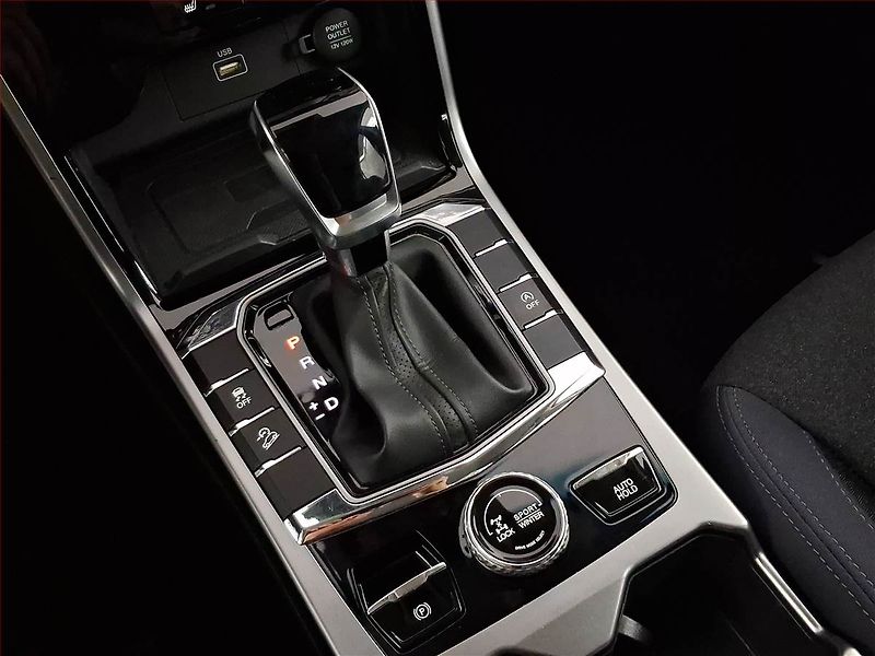 SsangYong Korando (2023) Style 1.5 T-GDI - fotka 18 z 20