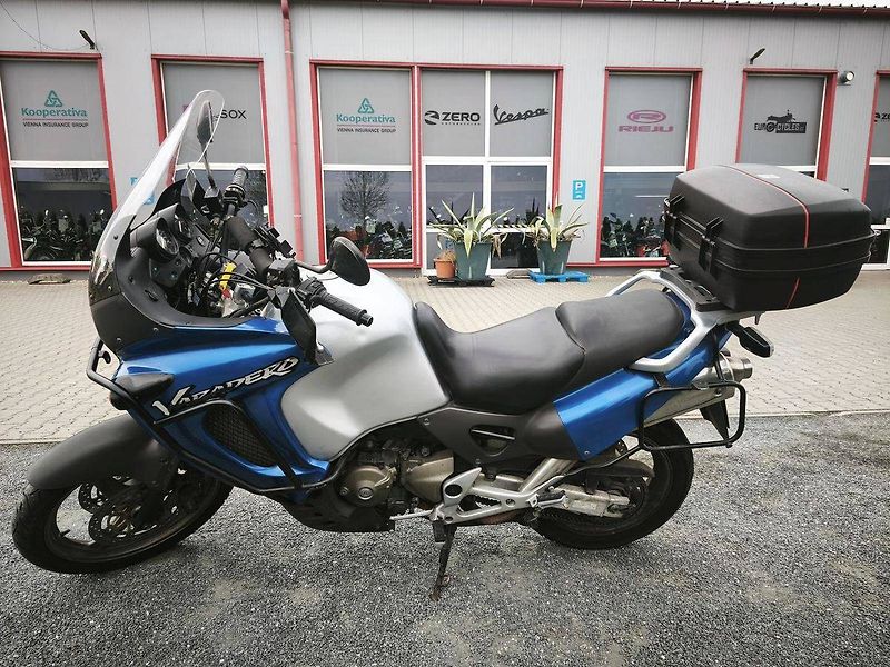 Honda XL 1000 V Varadero (2002) - fotka 15 z 15