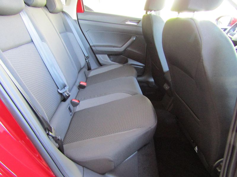 Volkswagen Taigo People 1,0 TSI 85 kW 7DSG - fotka 24 z 27