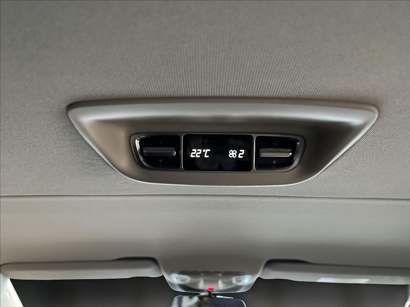 Mercedes-Benz Třídy V 250 d 4MATIC Compact - fotka 22 z 24