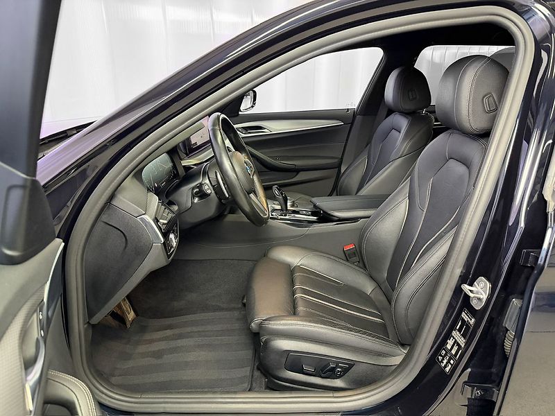 BMW Řada 5 530d xDrive M-PAKET, SHADOW LI - fotka 9 z 24