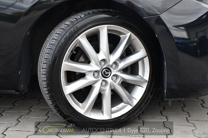 Mazda 3 2.0 SkyActiv-G120 REVOLUTION - fotka 47 z 52