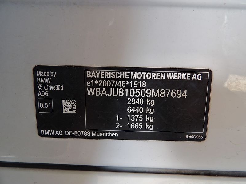 BMW X5 3.0d xDrive Mpaket Tažné DPH - fotka 31 z 32