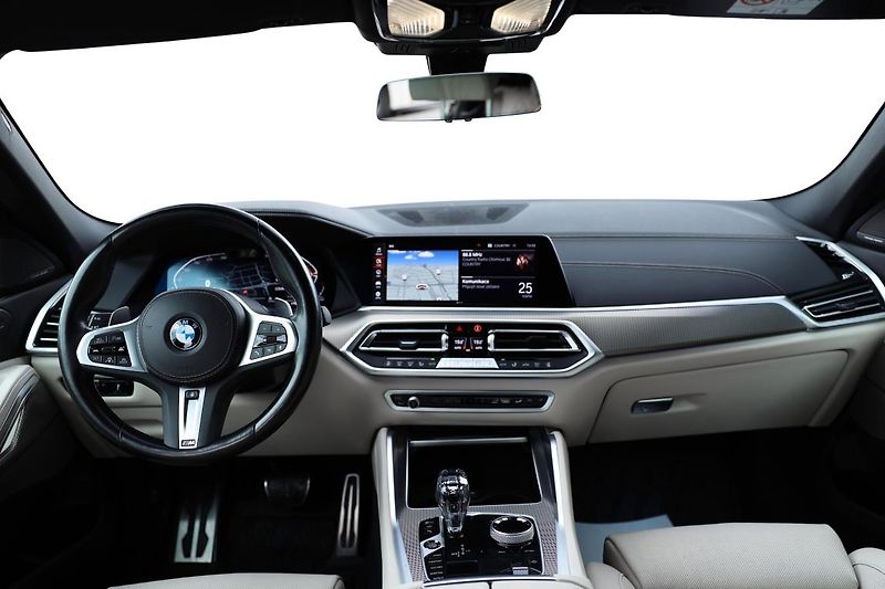 BMW X6 xDrive30d - fotka 11 z 23