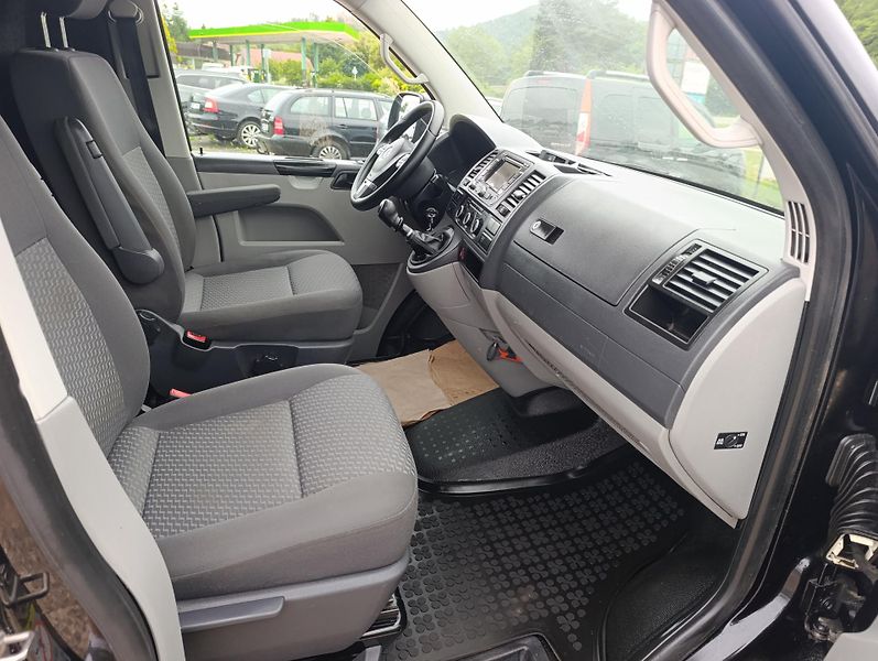 Volkswagen Transporter (2014) 2.0 TDi 103kw rozvody DPH - fotka 15 z 19