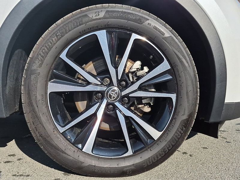 Toyota C-HR Style         NG23 2.0L PHEV C - fotka 25 z 26