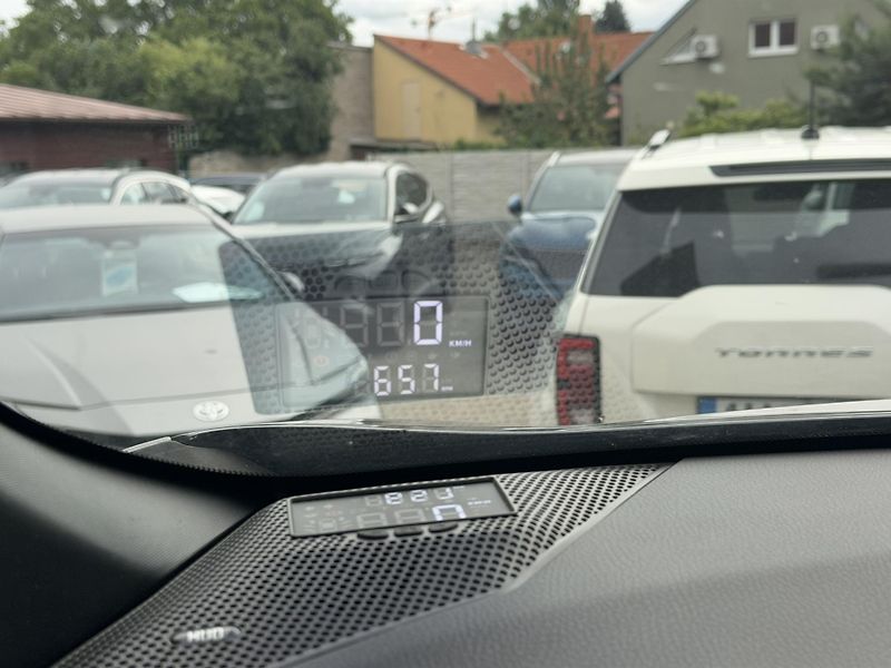 Toyota C-HR 1.2-1MAJITEL-KAMERA-TEMPOMAT - fotka 13 z 19