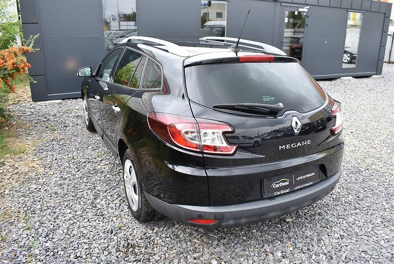 Renault Mégane 1,9 DCi BOSE,96KW,NAVI,PĚKNÝ - fotka 6 z 19