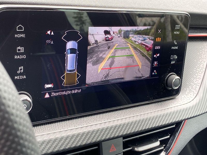 Škoda Kamiq (2025) 1.5 TSI DSG Monte Carlo - fotka 10 z 37