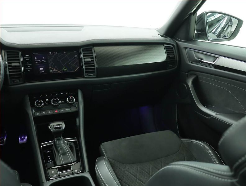 Škoda Kodiaq (2023) Sportline 2.0 TDI - fotka 8 z 21