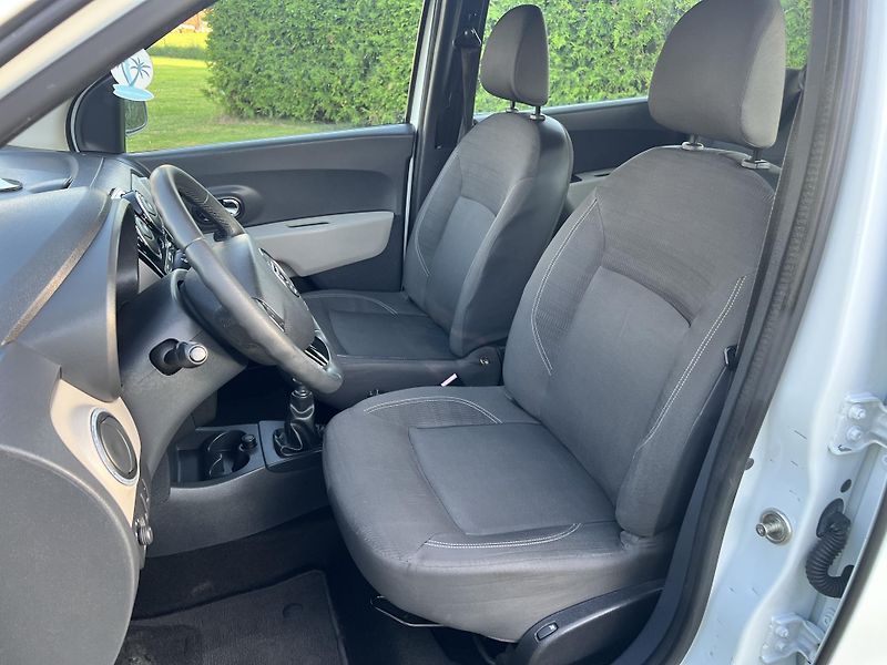 Dacia Lodgy 1.5DCI 79KW,7MÍST,KLIMA,NAVI - fotka 13 z 44