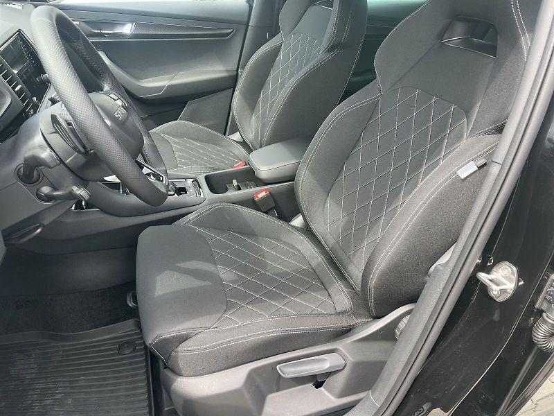 Škoda Karoq (2026) 1,5 TSI 110 KW DSG Sportline - fotka 10 z 28