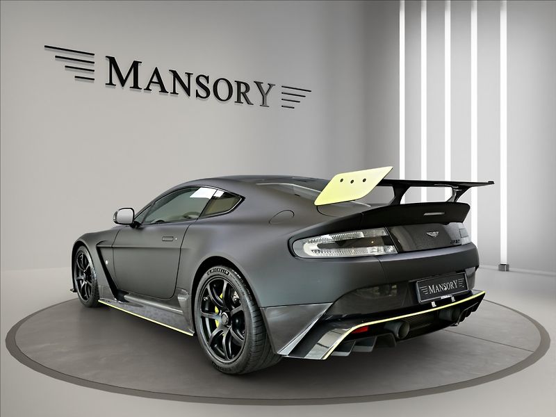 Aston Martin V12 Vantage GT12 - fotka 7 z 22
