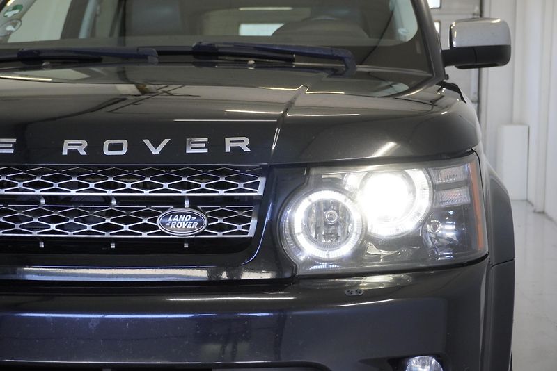 Land Rover Range Rover Sport 3,0D HSE AUTOMAT - fotka 9 z 36