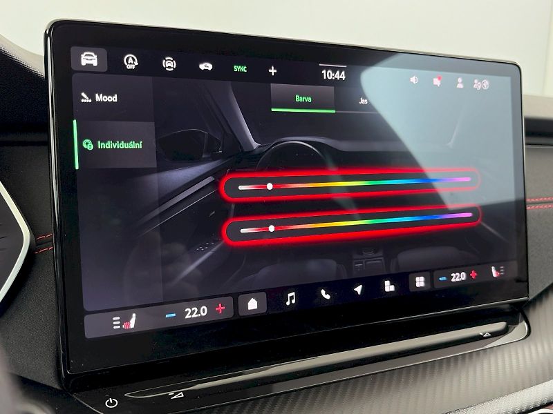 Škoda Octavia (2025) DSG 2.0TSI 195kW RS - fotka 18 z 31