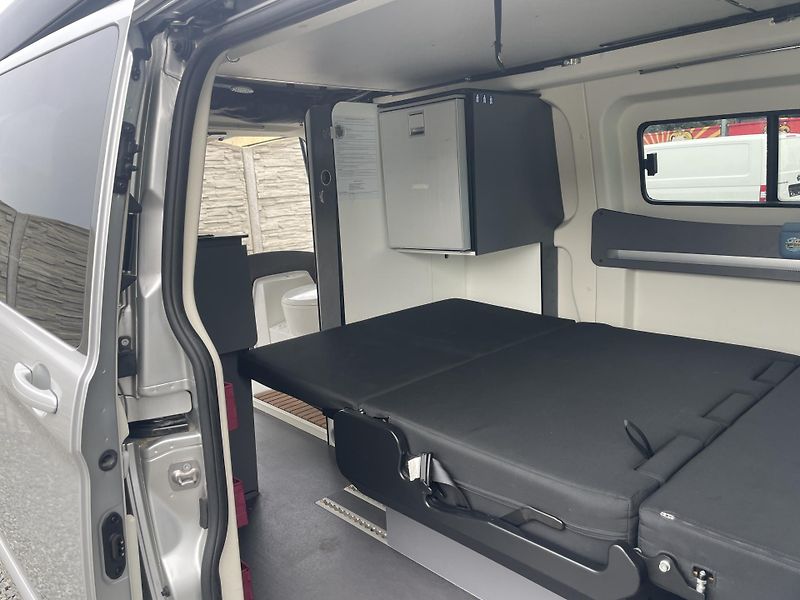 Ford Transit 2.0TDCi 130PS CONECT KARMANN - fotka 94 z 185