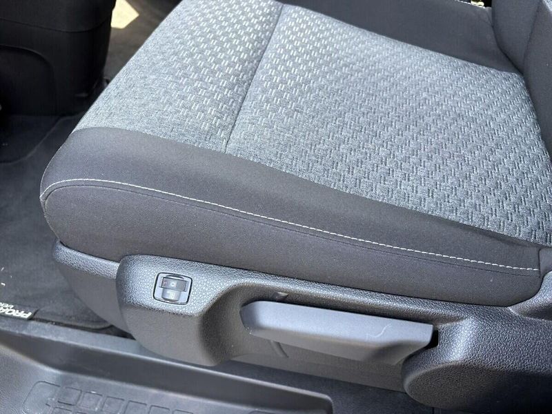 Toyota ProAce Verso L2 2,0D 177k AT8 Family 8S  FU - fotka 18 z 40