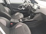 Peugeot 2008 (2016) 1.2 PureTech, Automat, ČR - náhled 9