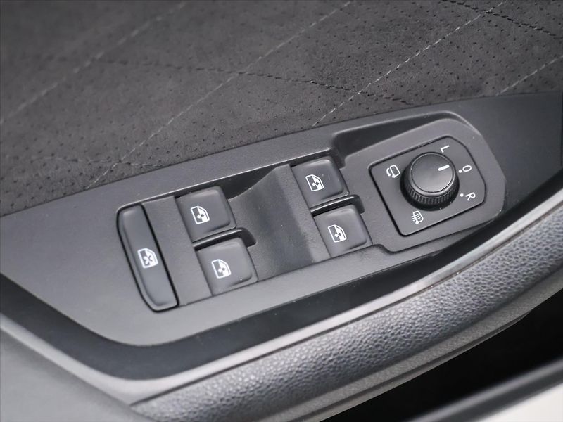 Škoda Kodiaq 2,0 TDI RS 176kW DSG 4x4 - fotka 15 z 31