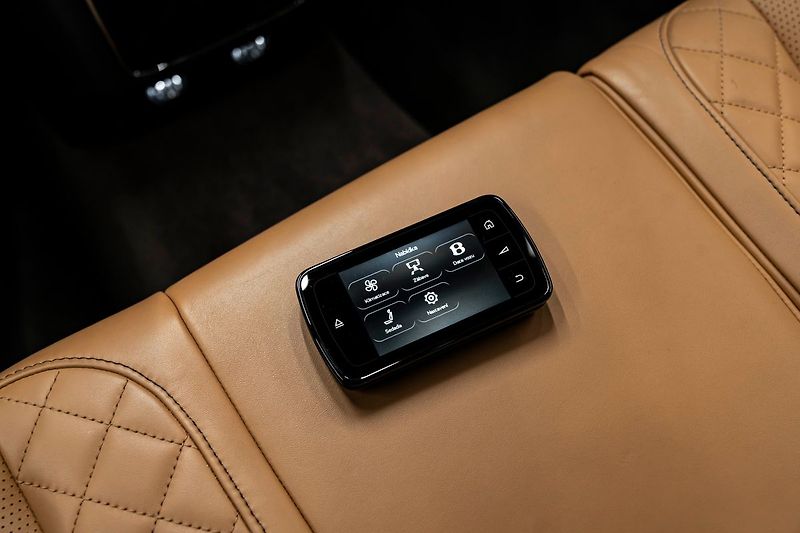 Bentley Bentayga - fotka 19 z 21