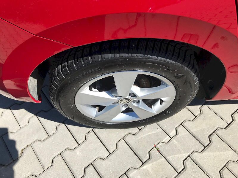 Škoda Fabia (2025) SELEC TS 85/1.0 M6F - fotka 15 z 26