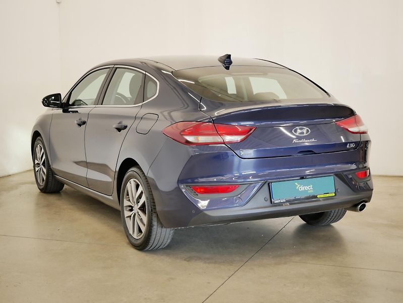 Hyundai i30 - fotka 7 z 21