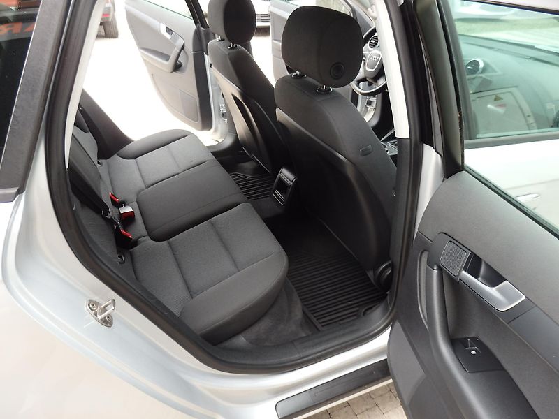 Audi A3 SPORTBACK 1.4 TFSI 6x AIRBAG - fotka 10 z 16