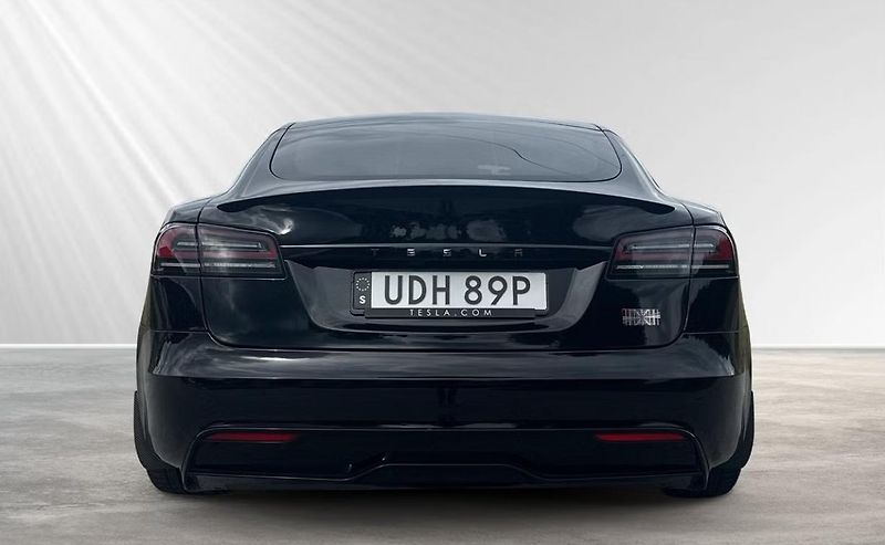 Tesla Model S Plaid AWD FSD Tažné Bílý in.  - fotka 4 z 28