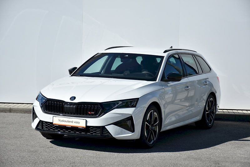 Škoda Octavia (2024) RS 2.0 TSI 195kW DSG - fotka 6 z 35