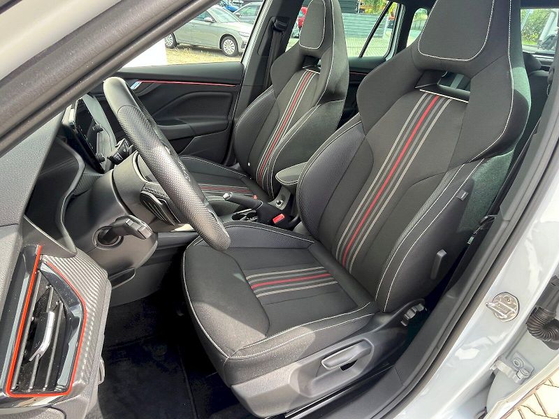 Škoda Kamiq (2025) Monte Carlo 1,0TSI / 85kW A7F - fotka 20 z 35