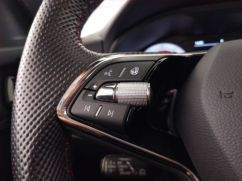Škoda Kamiq (2022) Monte Carlo 1.5 TSI - fotka 18 z 25