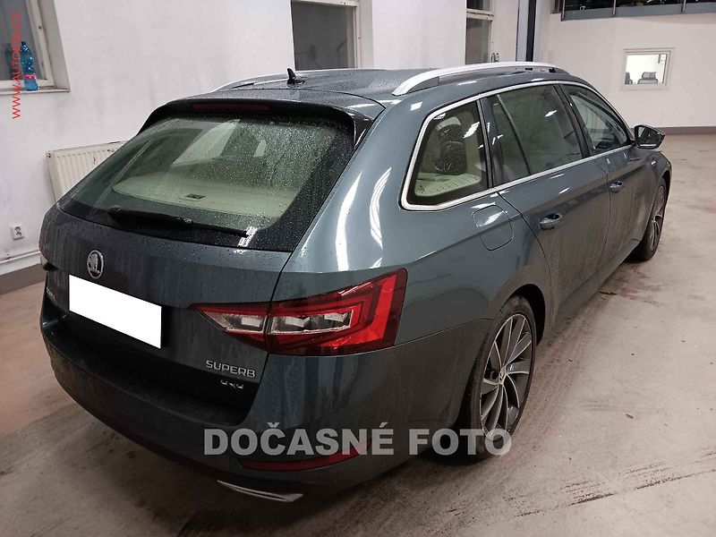 Škoda Superb (2016) 2.0 TDi 4x4, ČR, servis - fotka 2 z 3