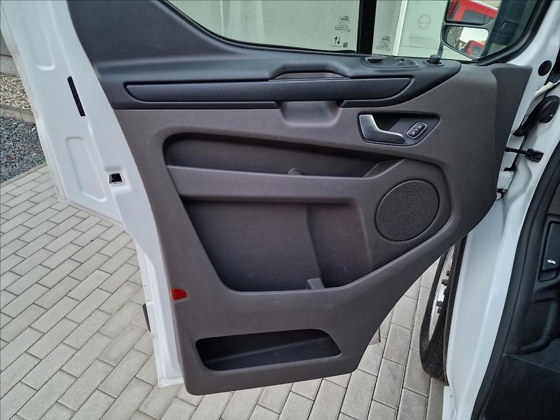 Ford Transit Custom 2.0TDCi Trend L1,ČR,1.Majitel - fotka 33 z 45