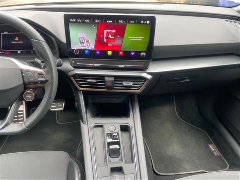 Cupra Leon 2,0 TSI 4WD AT - fotka 10 z 11