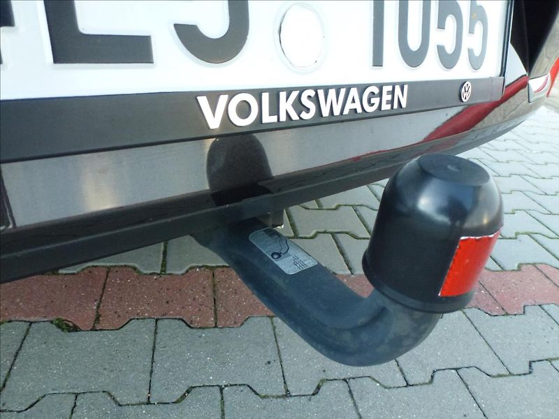 Volkswagen Passat 1,6 TDI Serviska, TOP STAV !!! - fotka 44 z 60