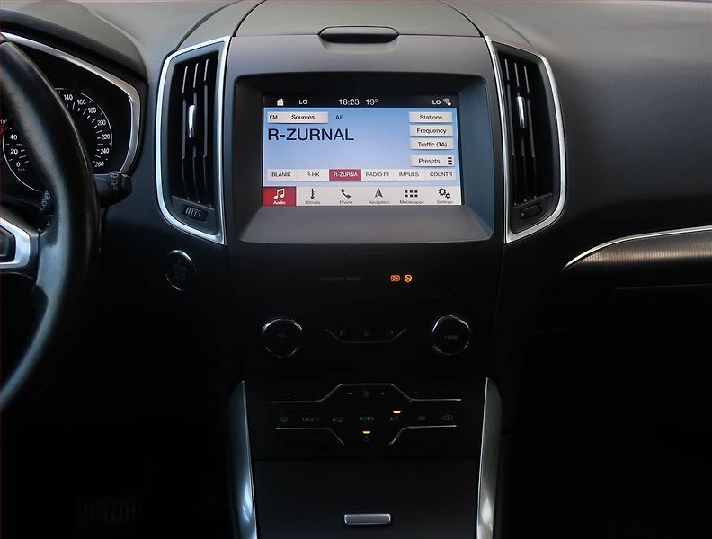 Ford S-MAX (2019) 2.0 EcoBlue, 4X4, Automat - fotka 12 z 19