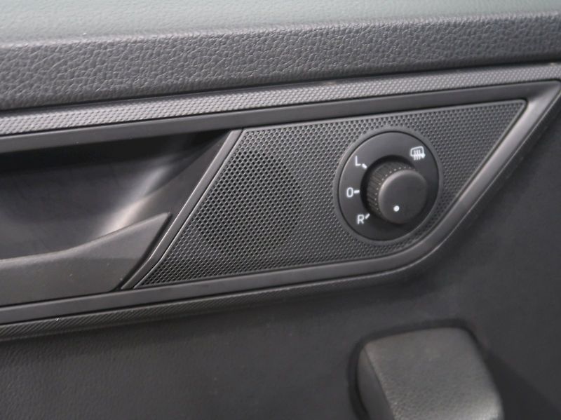 Škoda Fabia (2021) ACTIVE 1.0TSI 70KW - fotka 24 z 27