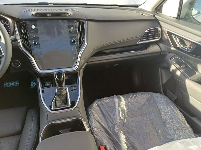 Subaru Outback Touring ES Lineartronic 2,5i 1 - fotka 16 z 25