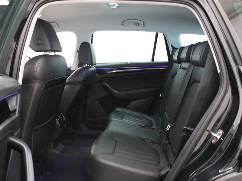 Škoda Kodiaq 2,0 TDi 4x4 L&K DCC Tažné ČR - fotka 7 z 34